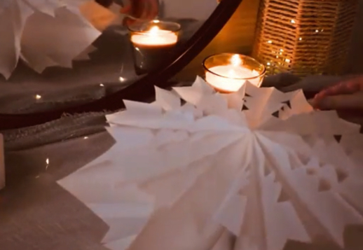 Сделайте звёзды из бумажных пакетов, которые предназначены для обеда Vorschau